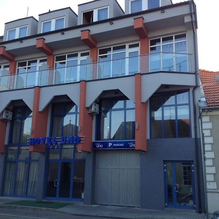 Hotel Uno Kecskemét Exterior foto